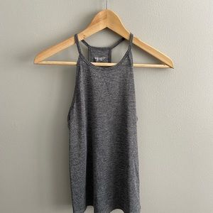 Women’s athletic top